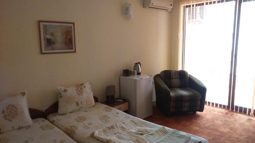 Guest House Pri Valyo Primorsko Esterno foto